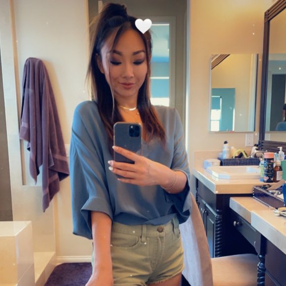 Women's loose fit blouse - Picture 4 of 6